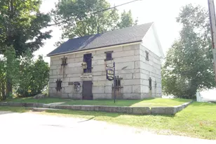 51 Tremont St, Paris, ME 04281 - Photo 8