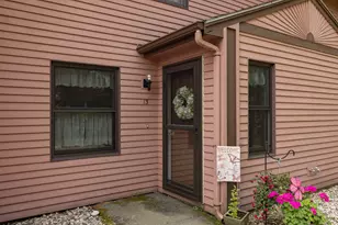 73 Ocean Park Rd, Saco, ME 04072 - Photo 2