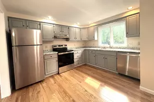 162 Beach St, Saco, ME 04072 - Photo 4