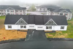 2 Bedrock Dr, Sanford, ME 04073 - Photo 2