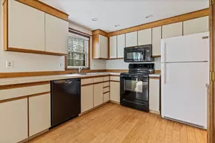 39 Old Orchard Rd, Saco, ME 04072 - Photo 10