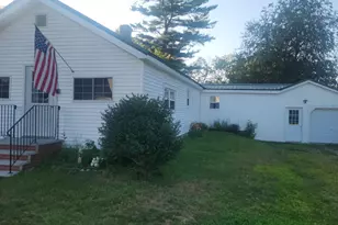 17 Willow St, Howland, ME 04448 - Photo 2