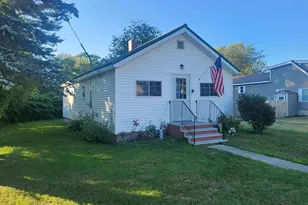 17 Willow St, Howland, ME 04448 - Photo 1
