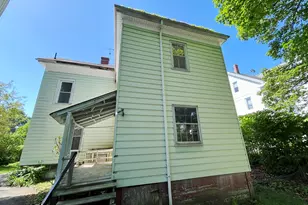 25 Pleasant Ave, Portland, ME 04103 - Photo 4