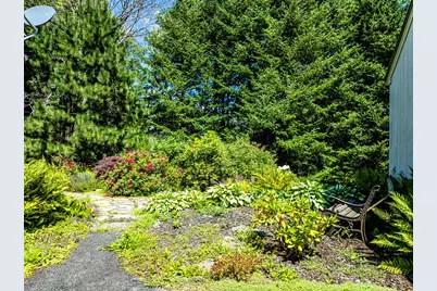 34 Curtis Avenue, Camden, ME 04843 - Photo 36