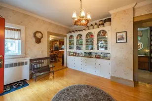 105 Franklin St, Rumford, ME 04276 - Photo 8