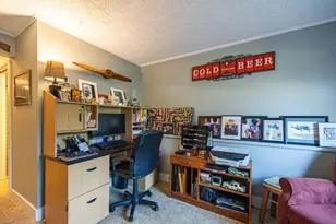 105 Franklin St, Rumford, ME 04276 - Photo 20