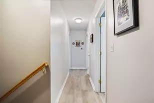 25 Hubbard St, Saco, ME 04072 - Photo 18