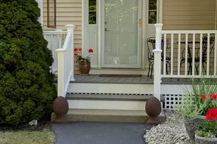 25 Hubbard St, Saco, ME 04072 - Photo 2