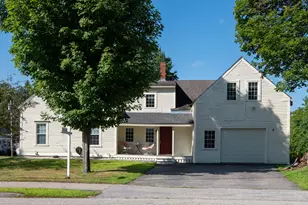 104 Hill St, Saco, ME 04072 - Photo 2