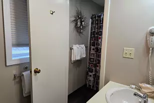 733 Post Rd, Wells, ME 04090 - Photo 14