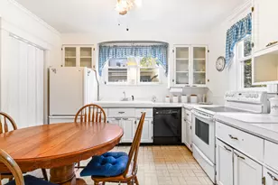 296 Brighton Ave, Portland, ME 04102 - Photo 18