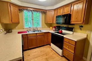 111 Evergreen Dr, Waterville, ME 04901 - Photo 4