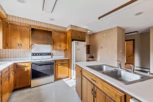 177 Hill St, Biddeford, ME 04072 - Photo 8