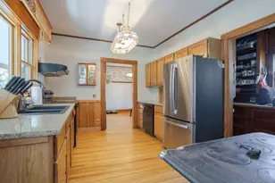 72 Main St, Peru, ME 04290 - Photo 8