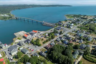 27 Pleasant St, Lubec, ME 04652 - Photo 22