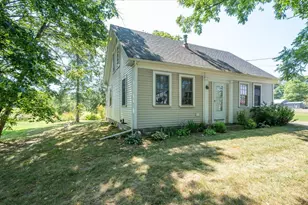 56 Thomaston St, Rockland, ME 04841 - Photo 1