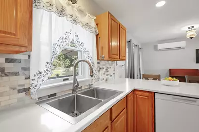 4 Church Street, Winterport, ME 04496 - Photo 10