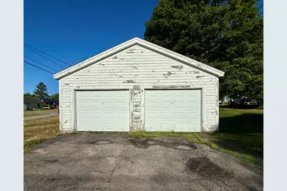 7 Broadway Street, Eastport, ME 04631 - Photo 8