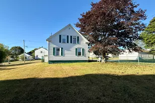 7 Broadway St, Eastport, ME 04631 - Photo 6