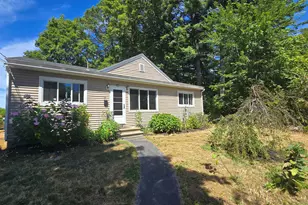 64 Laurier St, Lewiston, ME 04240 - Photo 2