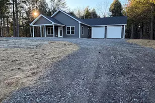 90 Woods Rd, West Gardiner, ME 04345 - Photo 2