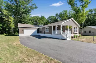 32 Conifer Dr, Lyman, ME 04002 - Photo 1