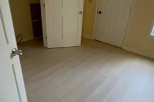 32 Spring St, Gardiner, ME 04345 - Photo 4