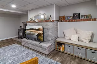 593 N Chester Rd, Manchester, ME 04457 - Photo 88