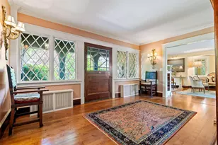 425 York St, York, ME 03909 - Photo 8