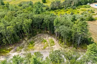 1 Dogwood Cir, Kennebunk, ME 04043 - Photo 2