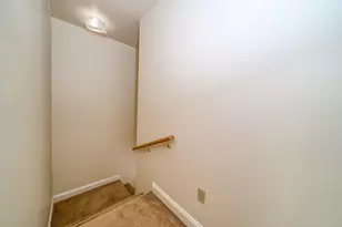 208 Congress St, Belfast, ME 04915 - Photo 20