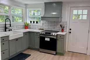 549 Hudson Rd, Glenburn, ME 04401 - Photo 8