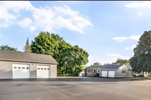 123 Mt Hope Ave, Bangor, ME 04401 - Photo 2