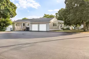 123 Mt Hope Ave, Bangor, ME 04401 - Photo 6