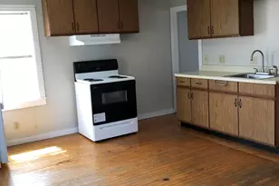 4 Chestnut St, Rockland, ME 04841 - Photo 8