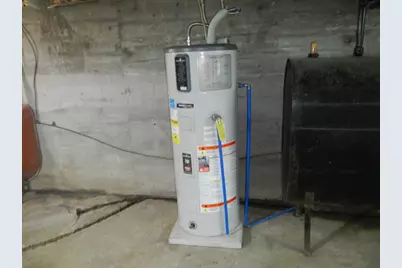 357 Main Street, Lincoln, ME 04457 - Photo 48