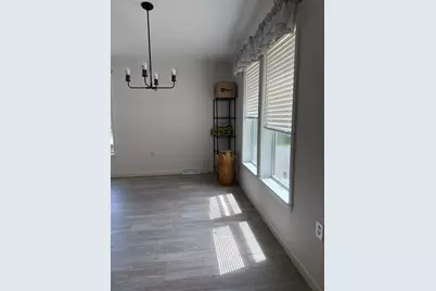 21 Lily's Way, Fairfield, ME 04937 - Photo 6