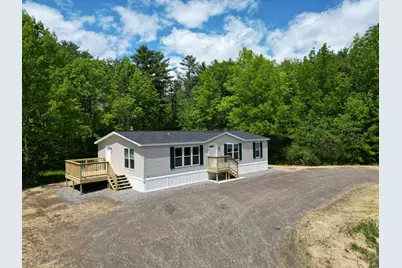 21 Lily's Way, Fairfield, ME 04937 - Photo 4