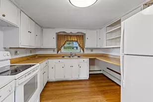 32 Murray St, Augusta, ME 04330 - Photo 16