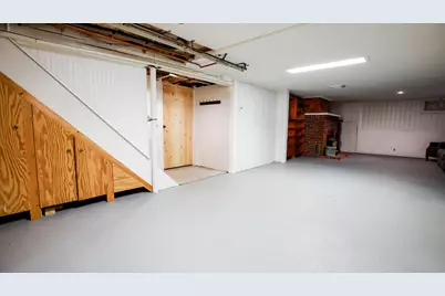 671 Essex Street, Bangor, ME 04401 - Photo 58