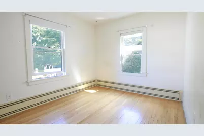 671 Essex Street, Bangor, ME 04401 - Photo 28