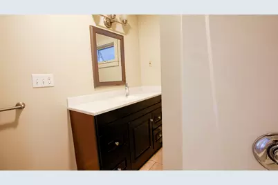 671 Essex Street, Bangor, ME 04401 - Photo 70