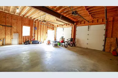 671 Essex Street, Bangor, ME 04401 - Photo 104