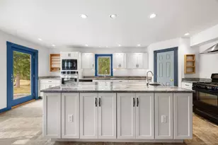 563 Newbury Neck Rd, Surry, ME 04684 - Photo 10