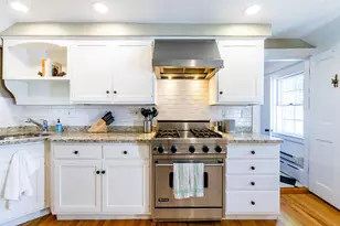 27 High St, Camden, ME 04843 - Photo 4