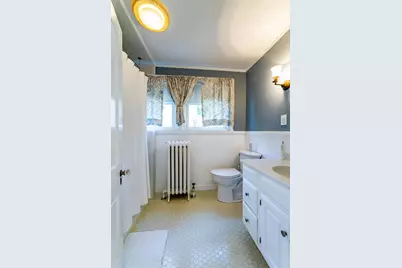 27 High Street, Camden, ME 04843 - Photo 32