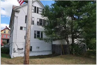 289 Main Street, Canaan, ME 04924 - Photo 4