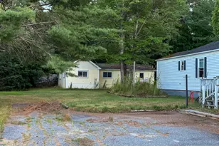 190 W Franklin Rd, Franklin, ME 04634 - Photo 2