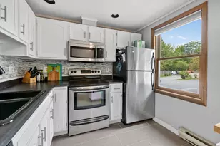 125 Portland Ave, Old Orchard Beach, ME 04064 - Photo 16